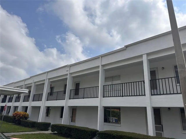 2060 Marilyn Street 123, CLEARWATER