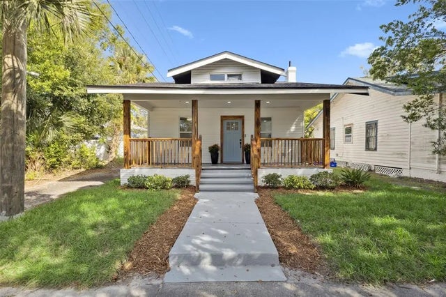 109 S Holly Avenue, SANFORD