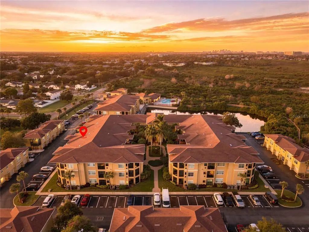 4333 Bayside Village Drive 206, TAMPA