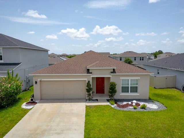 588 Meadow Bend Drive, DAVENPORT