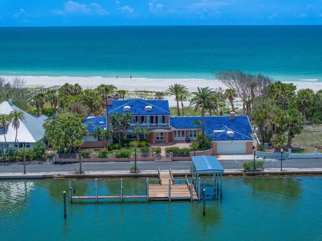 1114 Mandalay Point, CLEARWATER BEACH