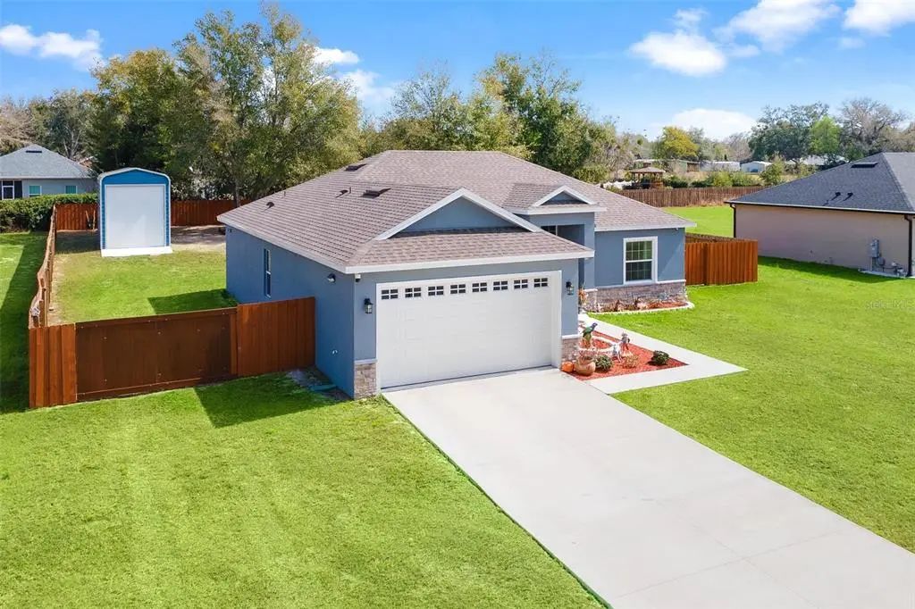 41428 Tarpon Avenue, UMATILLA