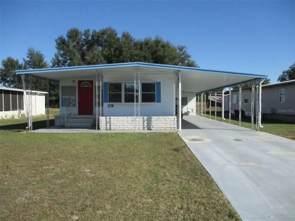 3718 Castle Drive, ZEPHYRHILLS