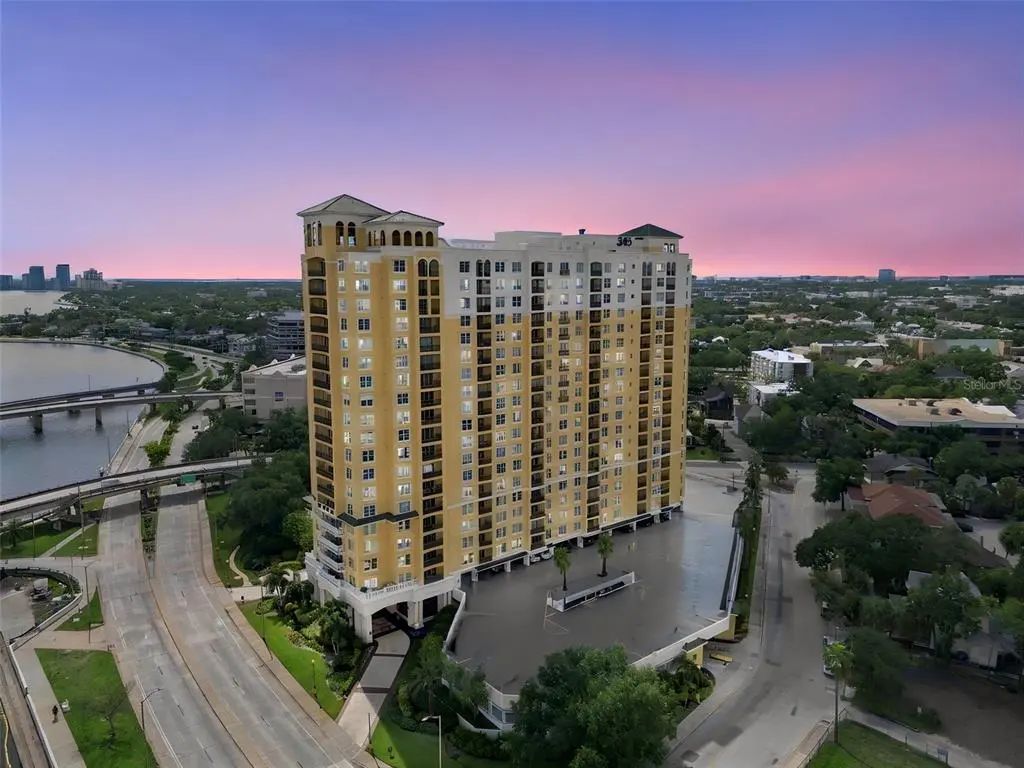 345 Bayshore Boulevard 1702, TAMPA