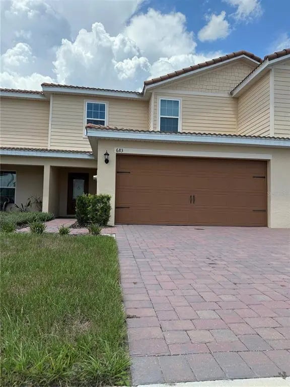 683 Bay Leaf Drive, KISSIMMEE