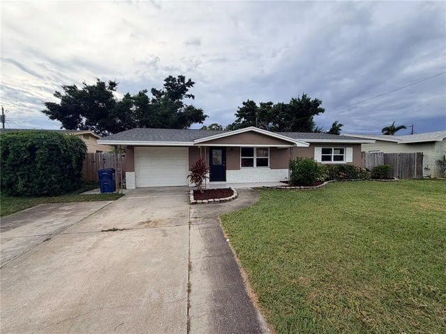 8514 108th Street, SEMINOLE