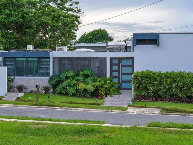 H3 Calle Bucare, GUAYNABO