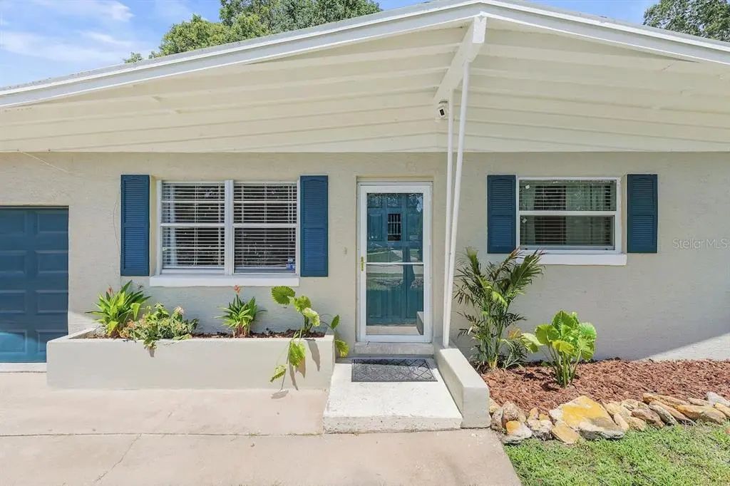330 Slayton Avenue, SOUTH DAYTONA