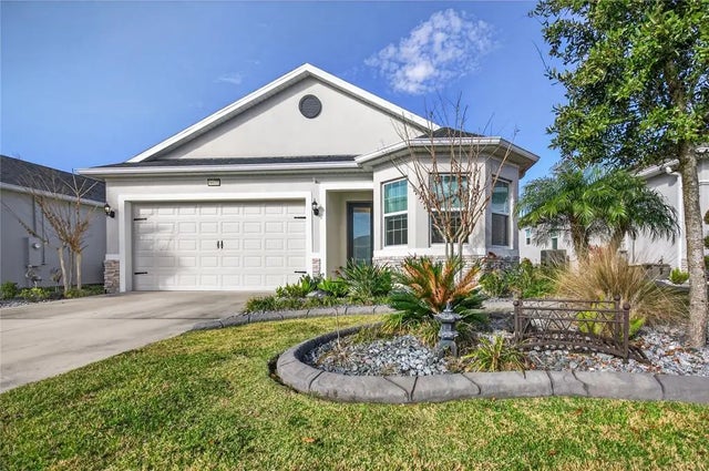 8677 Bridgeport Bay Circle, MOUNT DORA