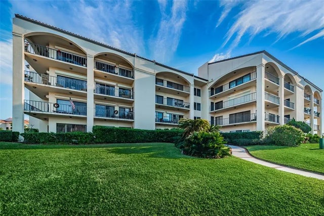 101 Mariner Drive 101, TARPON SPRINGS