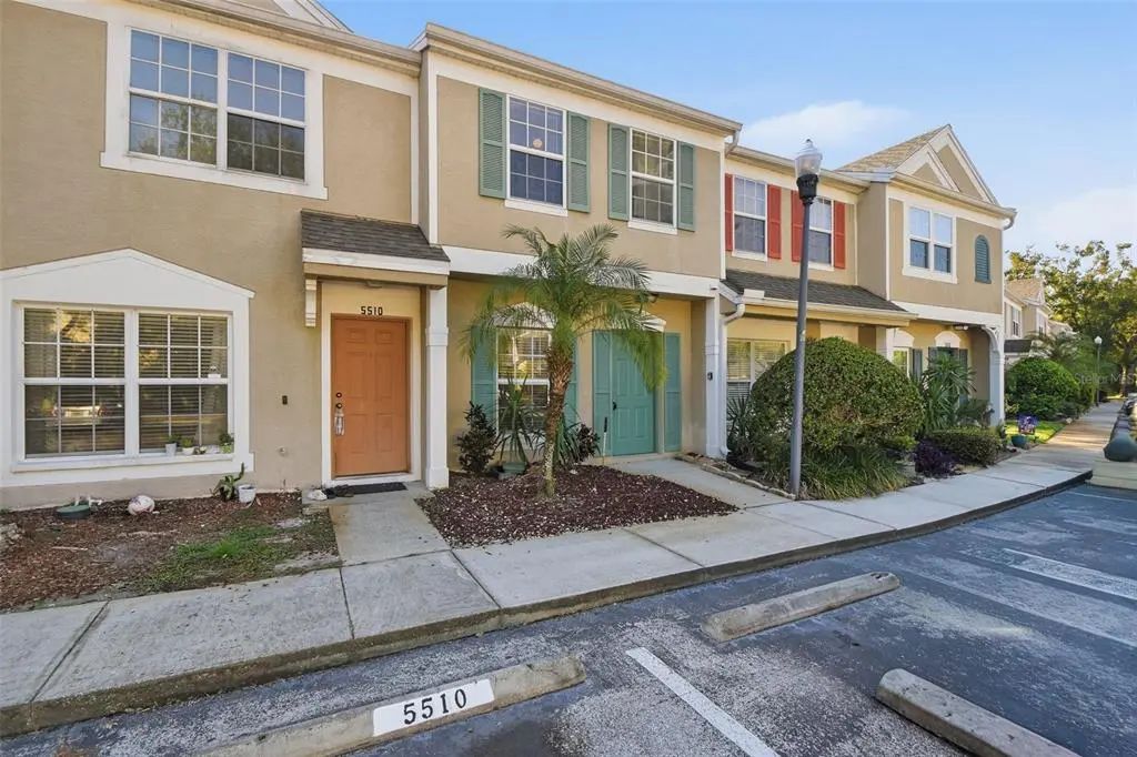 5512 Carrollwood Key Drive, TAMPA