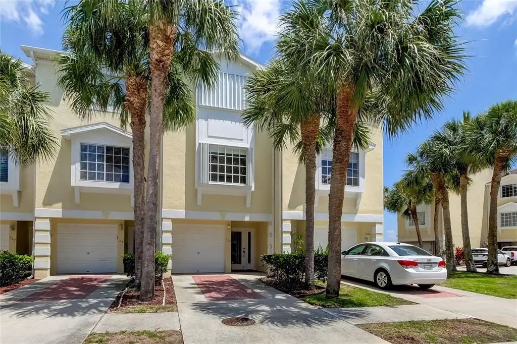 129 Brent Circle, OLDSMAR