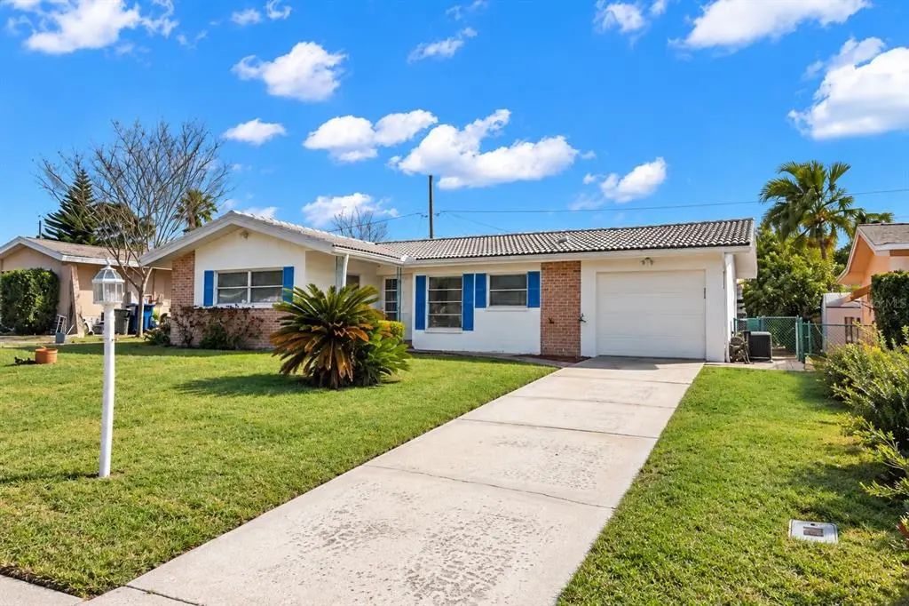2019 High Ridge Drive, CLEARWATER