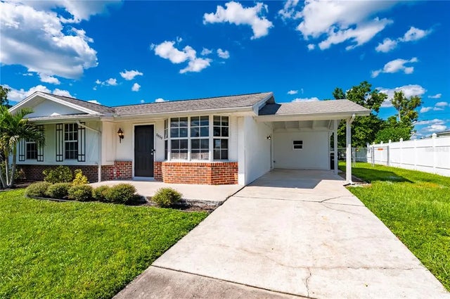 8858 Fay Avenue, NORTH PORT