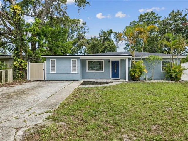 232 Emerald Lane, LARGO