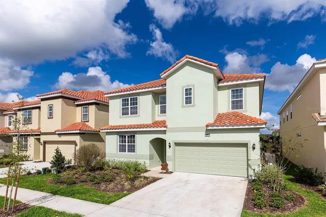 8013 Oak Shadow Court, DAVENPORT