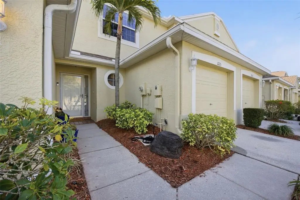 11125 Kapok Grand Circle, MADEIRA BEACH