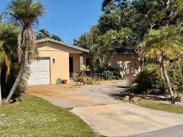 1721 Birchwood Street, SARASOTA