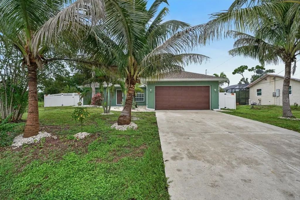 9293 Fruitland Avenue, ENGLEWOOD