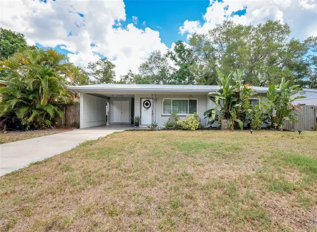 2654 Grand Cayman Street, SARASOTA