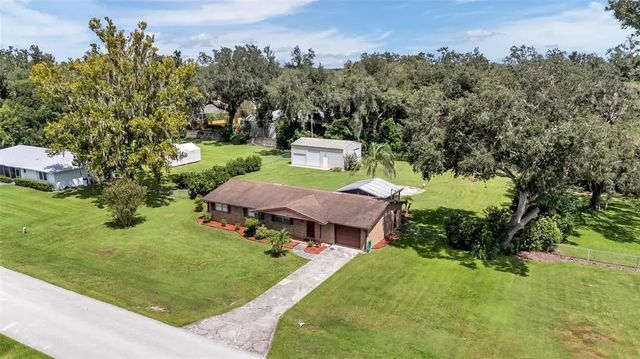 6520 Newman Circle E, LAKELAND