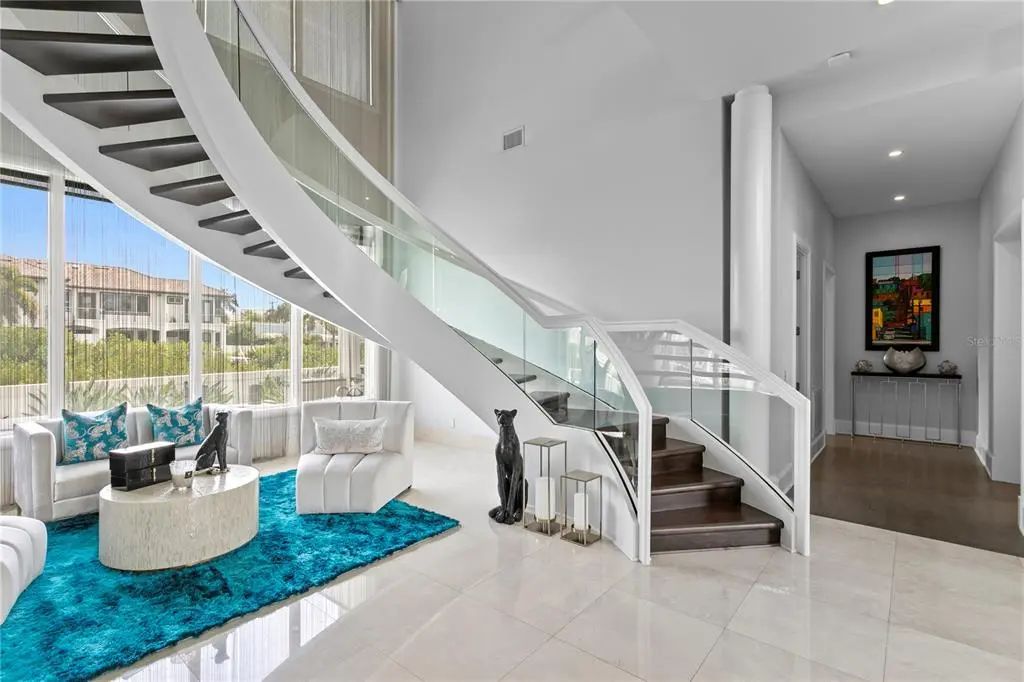 18 of 80 - 2 Sandpiper Road, TAMPA, FL