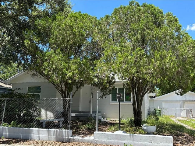 2910 N 17th Street, TAMPA