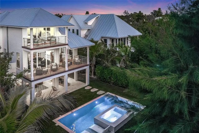 6925 Longboat Drive S, LONGBOAT KEY