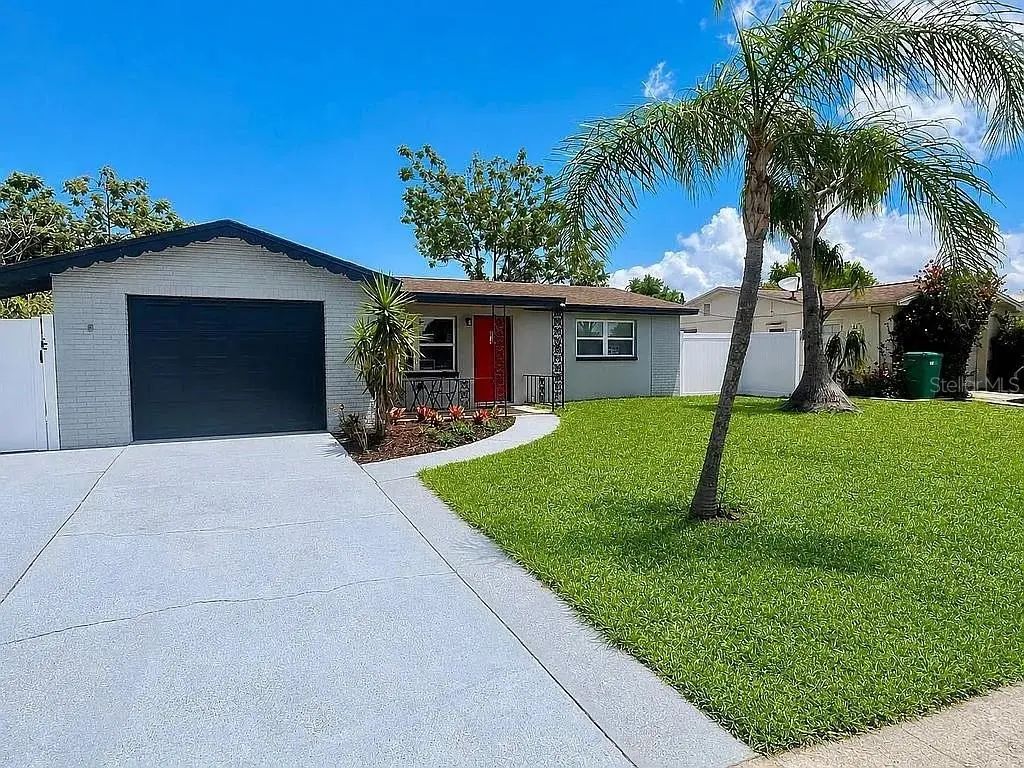 3215 Kilburn Road, HOLIDAY