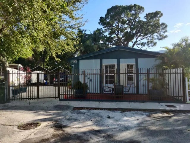 21348 Nw 40th Circle Court, MIAMI GARDENS