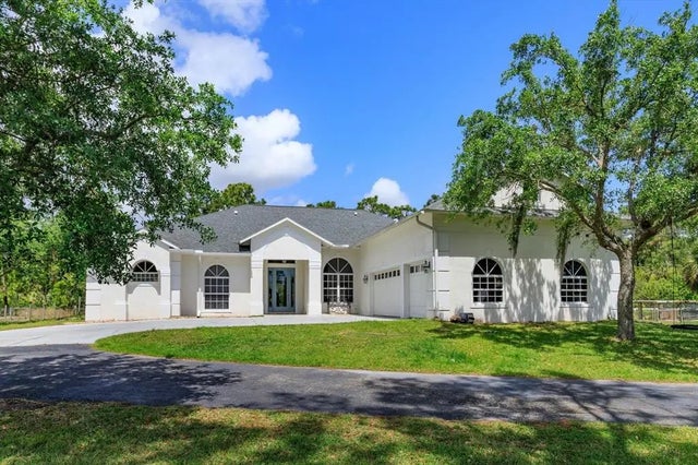 4556 Serna Avenue, MALABAR