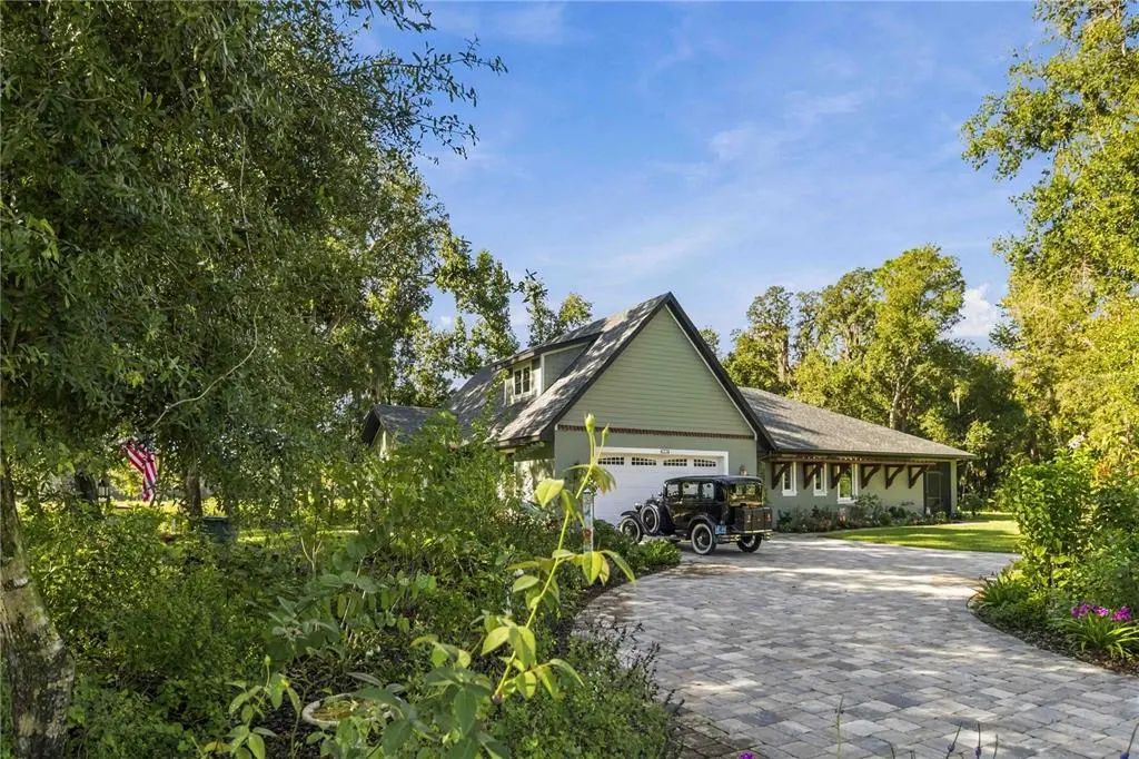 1915 Taylor Road, PORT ORANGE