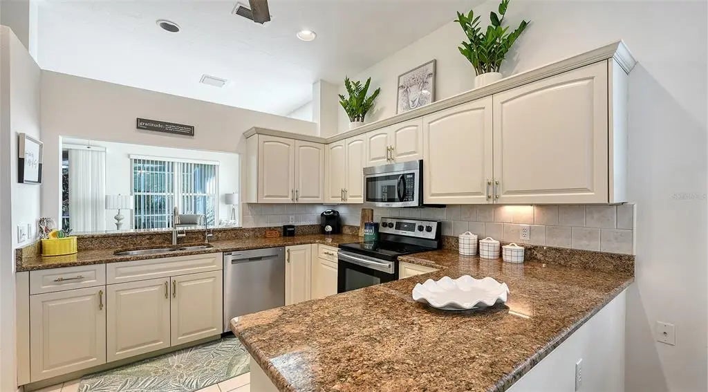 Gulf Shores Realty: 13 e9000de4b6894415806aeb3d128e00a3 l