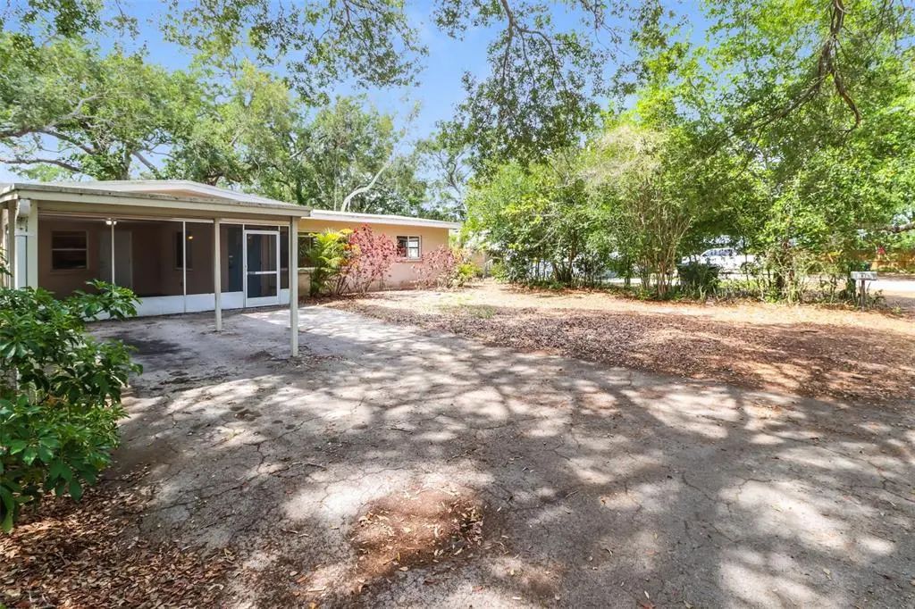 2 of 21 - 1619 Edna Avenue, LARGO, FL