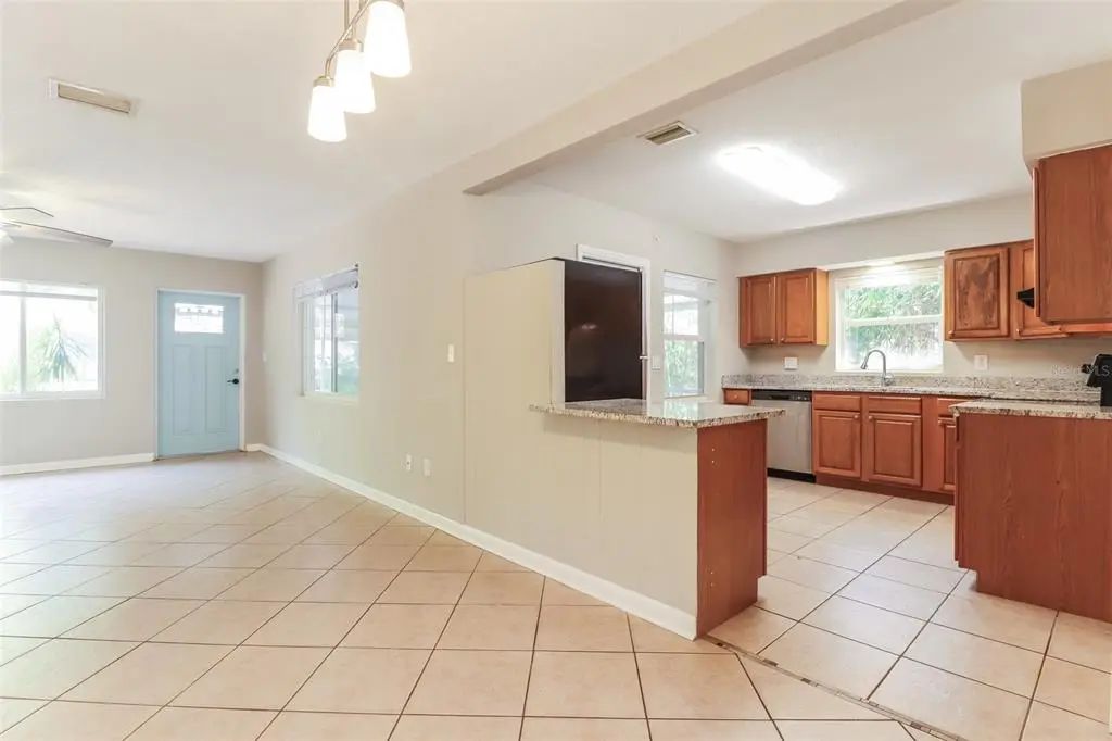 6 of 21 - 1619 Edna Avenue, LARGO, FL