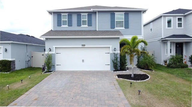 2767 Meadow Stream Way, CLERMONT
