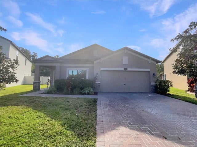 19558 Whispering Brook Drive, TAMPA