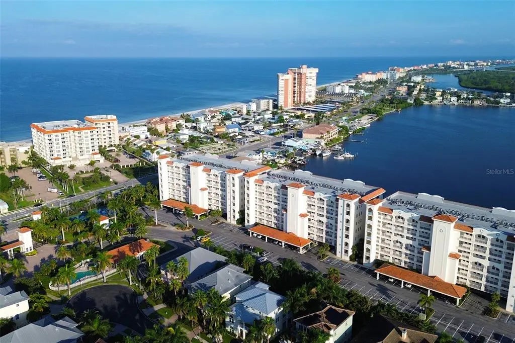 17717 Gulf Boulevard 601, REDINGTON SHORES