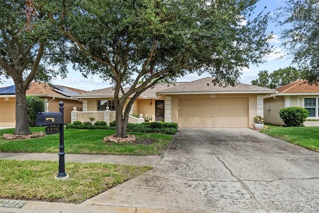 2275 Kingfisher Lane, CLEARWATER