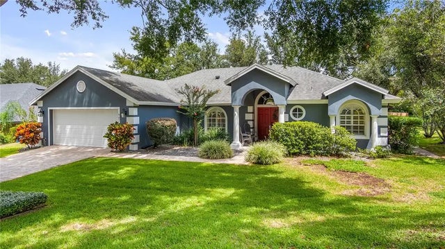 905 Cumberland Circle, MINNEOLA