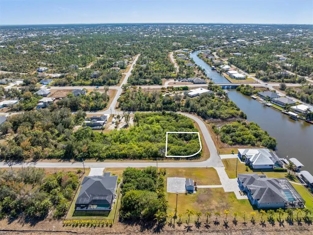 14303 Cando Avenue, PORT CHARLOTTE