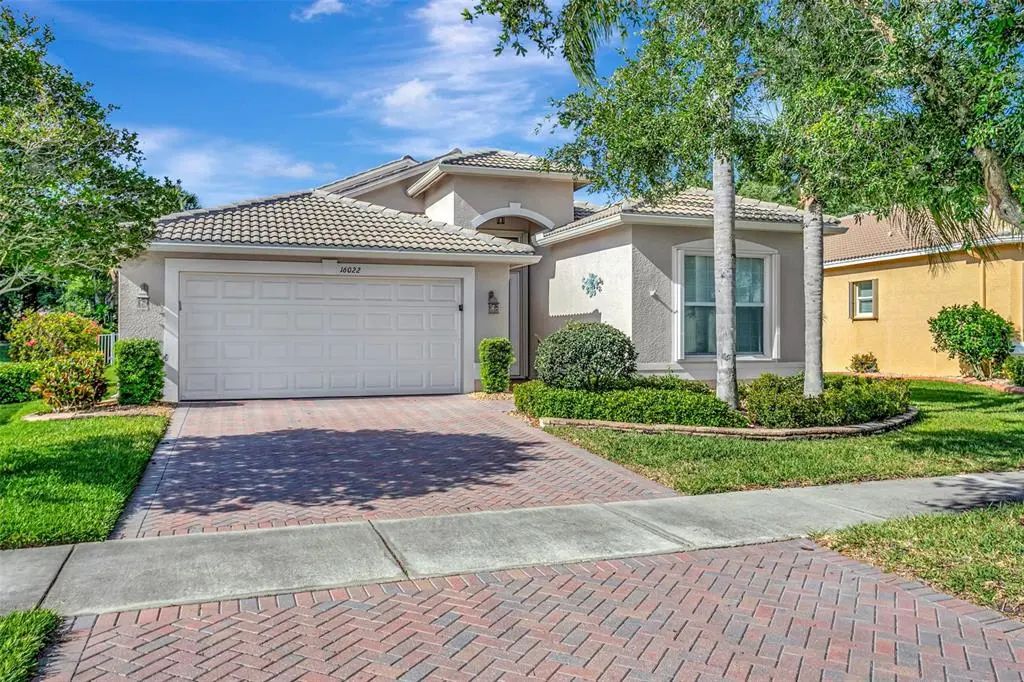 16022 Golden Lakes Drive, WIMAUMA