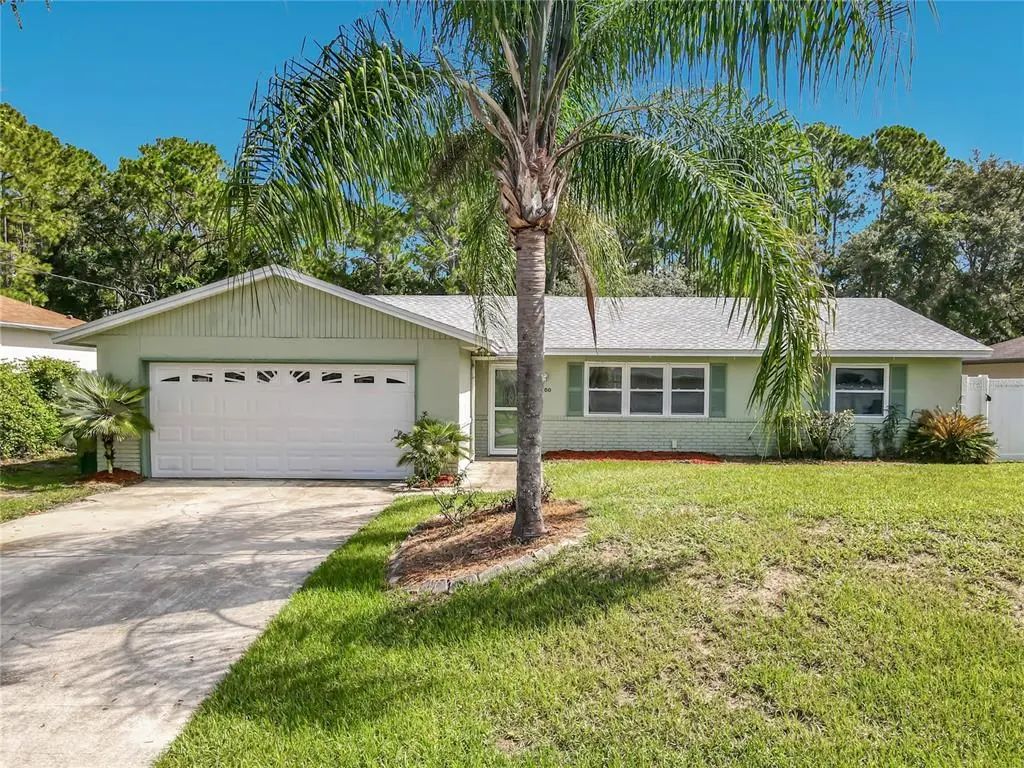 2300 Captain Drive, DELTONA