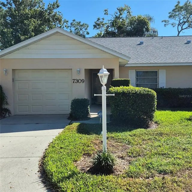 7309 Eleanor Circle 7309, SARASOTA