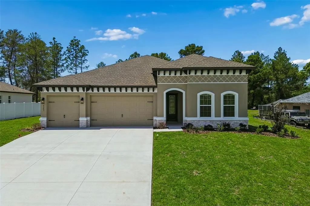 8283 Nittany Road, WEEKI WACHEE