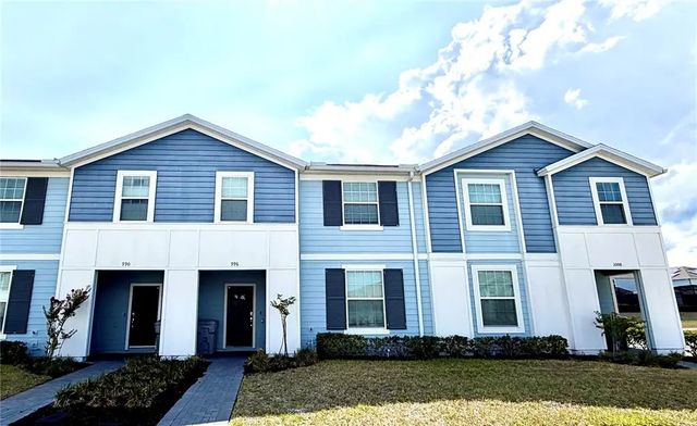 996 Paradise Drive, DAVENPORT