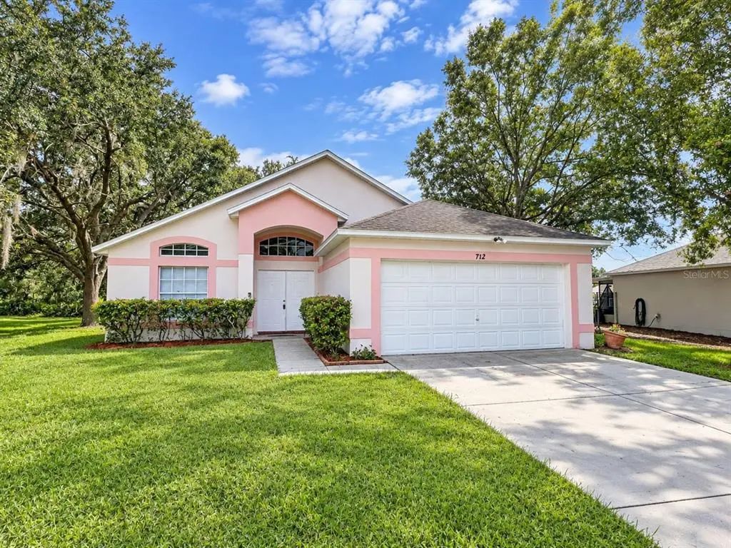 712 Swallow Lane, POINCIANA