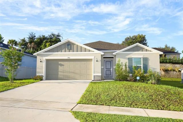 1961 Burgundy Drive, MINNEOLA