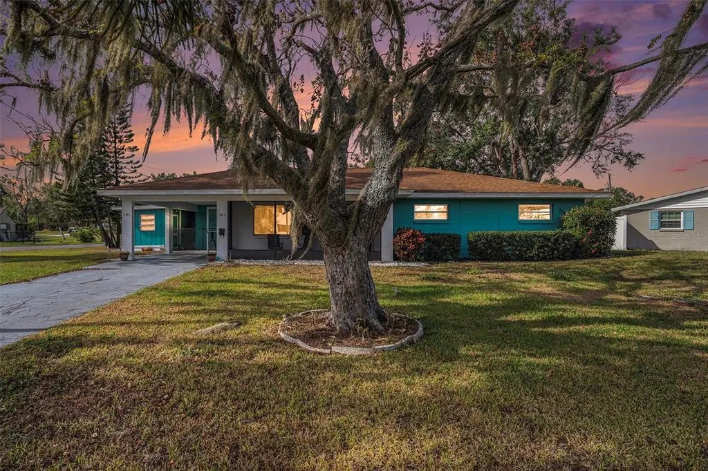 301 Carlyle Boulevard, RUSKIN