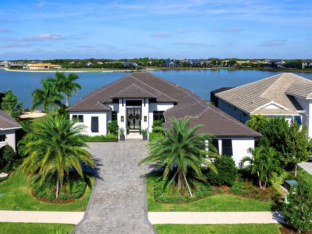 7958 Outboard Drive, SARASOTA